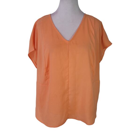 Chico's Size 2 US L Boxy Bright Coral Side Dart Lightweight T-shirt Blouse - Picture 1 of 10